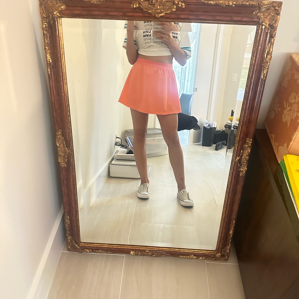 Beautiful never worn coral skirt perfect for summer size xs-small